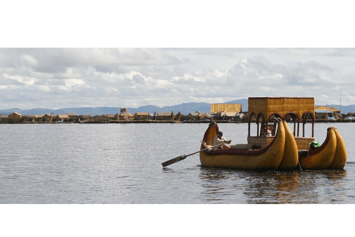 Floating Islands Of Uros Tour