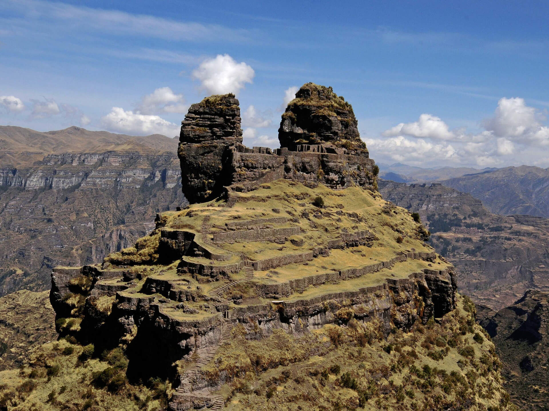 Alternative Inca Trail Hikes to Machu Picchu - Qosqo Expeditions